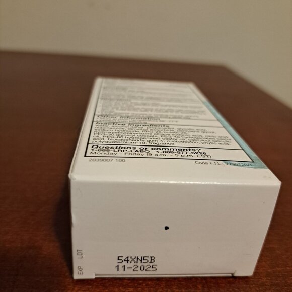 La Roche-Posay Salicylic Acid Acne Treatment 1.0oz New In Box Expires 11/25 - Picture 5 of 5